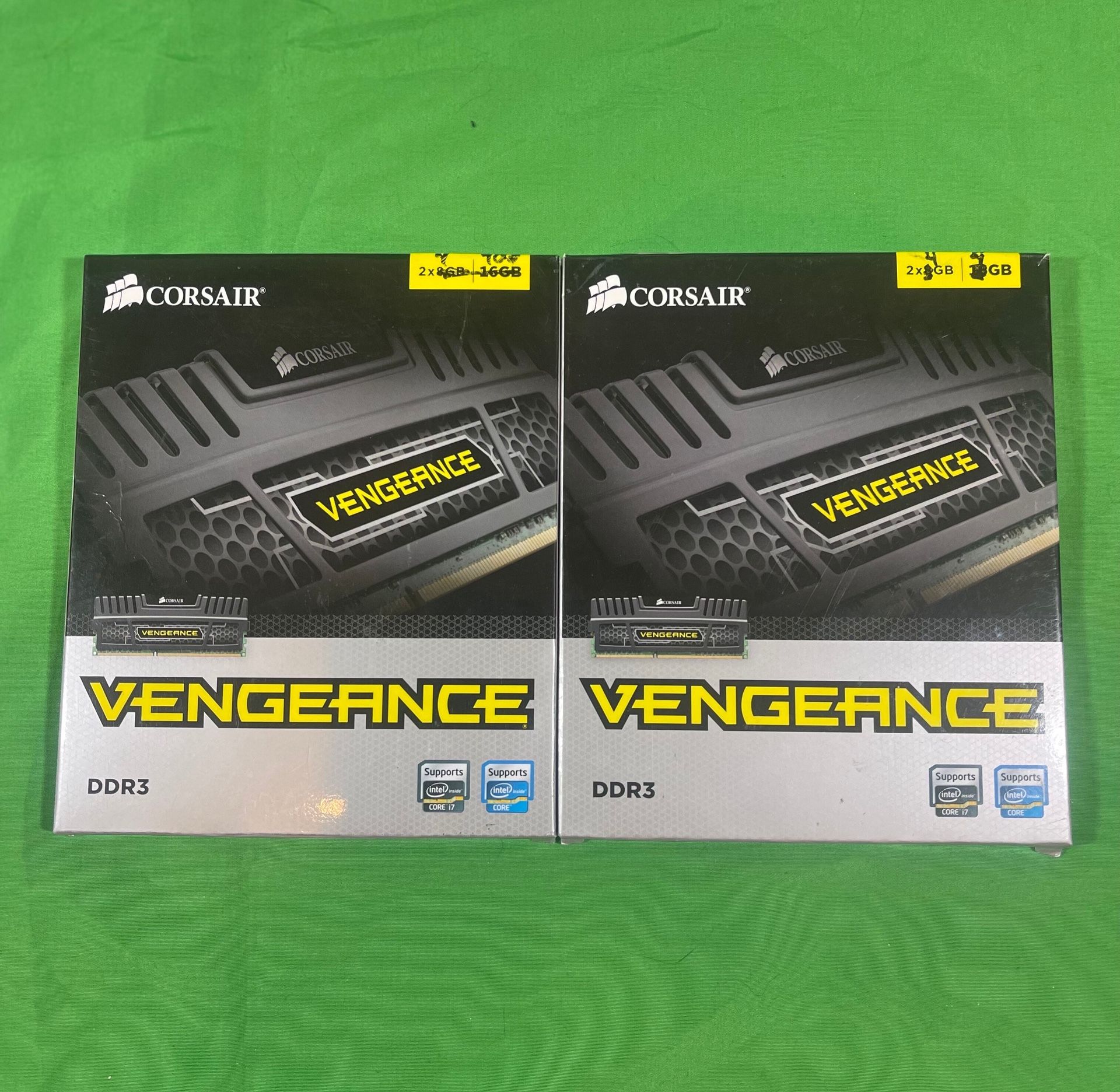 Corsair 16GB 4x4 DIMM 1866 MHz DDR3 Memory (CMZ16GX3M4X1866C9)