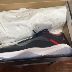 AIR JORDAN 11 basketball shoes