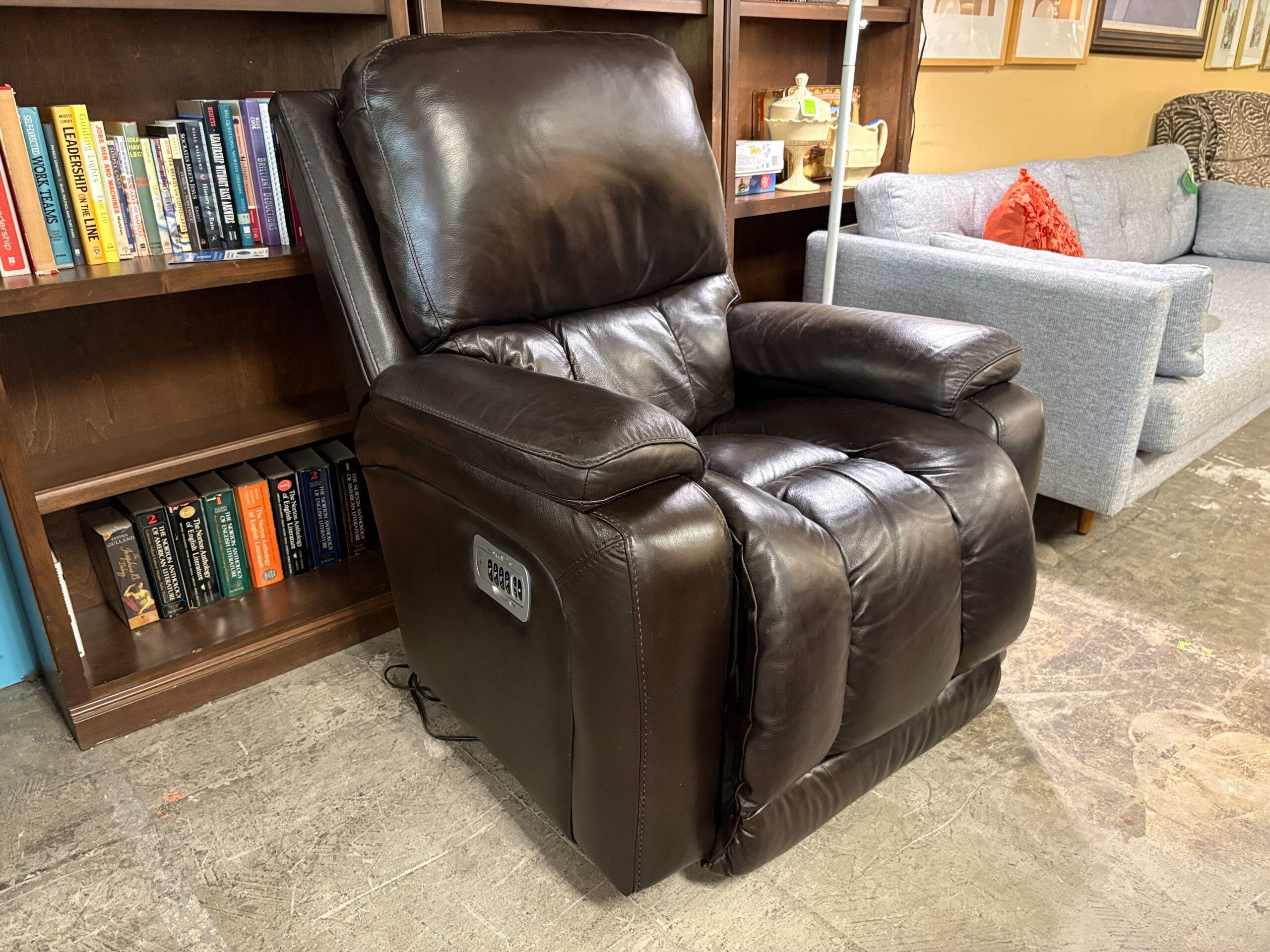 LA-Z-BOY Chocolate Rocking Power Recliner