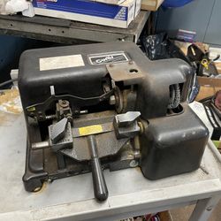 Curtis 3100 Manual Key Cutter Make Offer