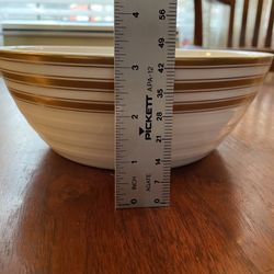 Lauren Ralph Lauren Vegetable Bowl ‘Morgan Gold’ Reduced!