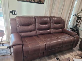 Brown Faux Leather Dual Power Reclining Sofa & Matching Recliner Chair (With Drop-Down Console)