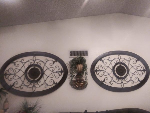 beautiful metal wall art for Sale in Glendale, AZ - OfferUp