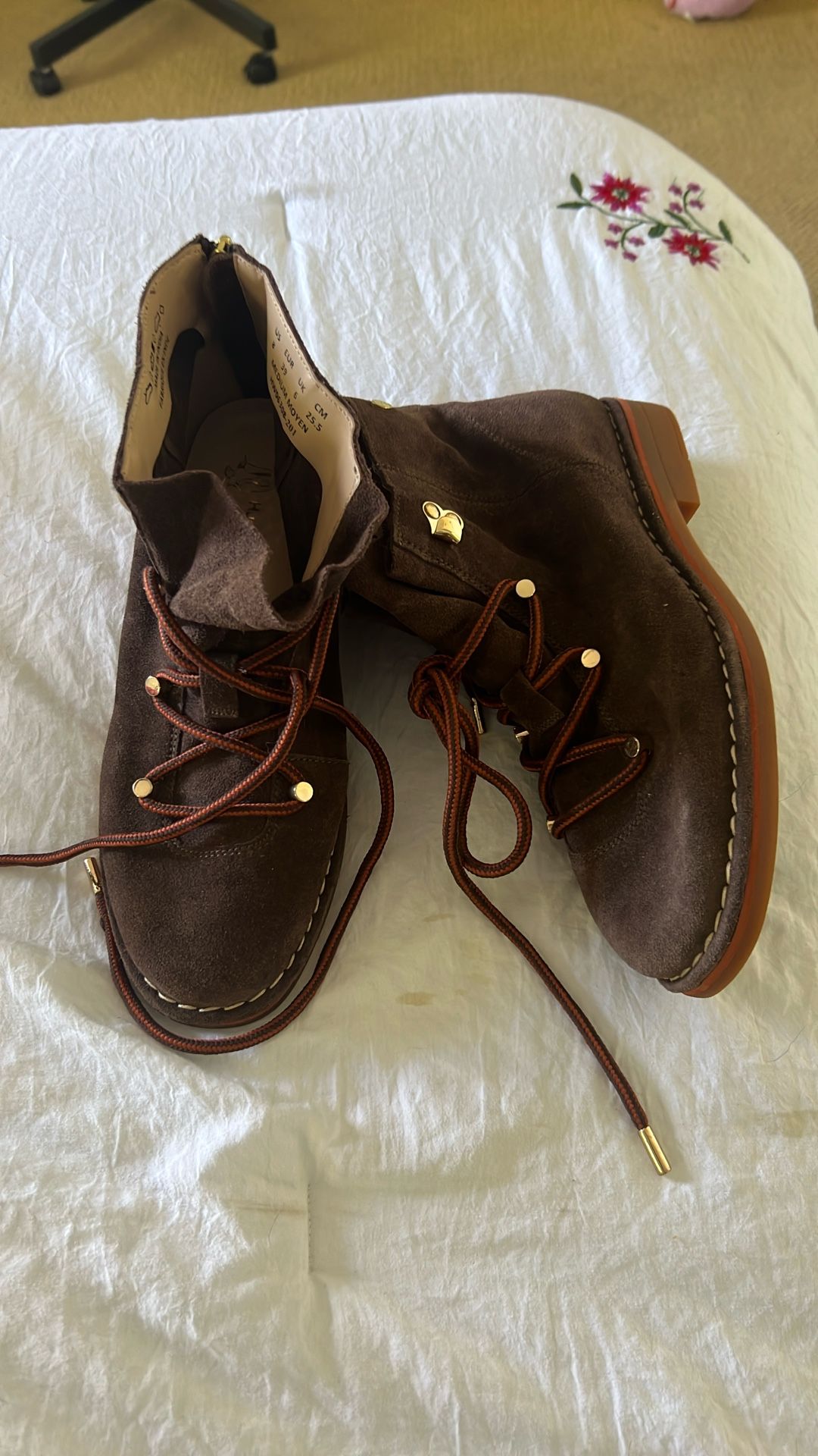Hush puppy boots