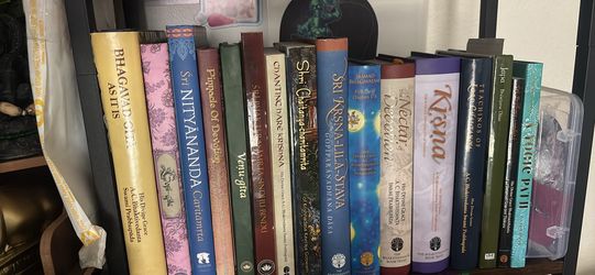 Spiritual Books Lot Yoga Meditation Hindu Krishna ISKCON