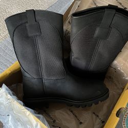 Brand New!! WOMEN’S Carhartt Boots Size 9