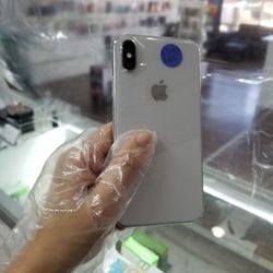 iPhone X 64GB Factory Unlocked