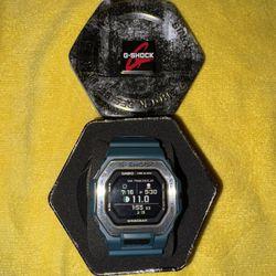 Casio G-Shock GBX-100-2 | MIP Display | Full Kit | Excellent Condition