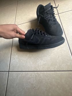 Black dunks