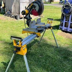DEWALT 12” SAW WITH STAND 