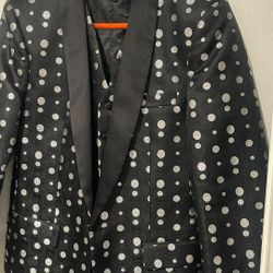 Black and silver men’s jacket and vest