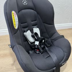 Maxi-Cosi Romi Convertible Car Seat