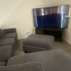 70 Inch Tv With Tv Stand 