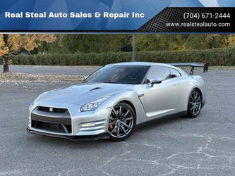 2013 Nissan GT-R