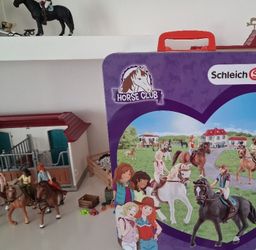Schleich Collector's Case