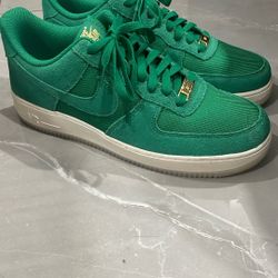 Nike Air Force 1 '07 LV8 Malachite Size 9.5 Men’s 