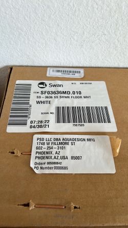 Brand New Shower white Pan /Base 36x36"