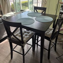 Dining Table With 3 Chairs