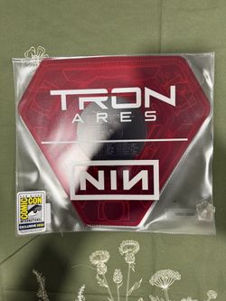 Tron Ares Exclusive NIN oasis Nine Inch Nails SDCC Vinyl 