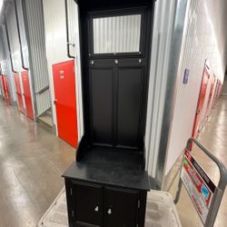 Hutch With Mirror And 3 Hanging Racks