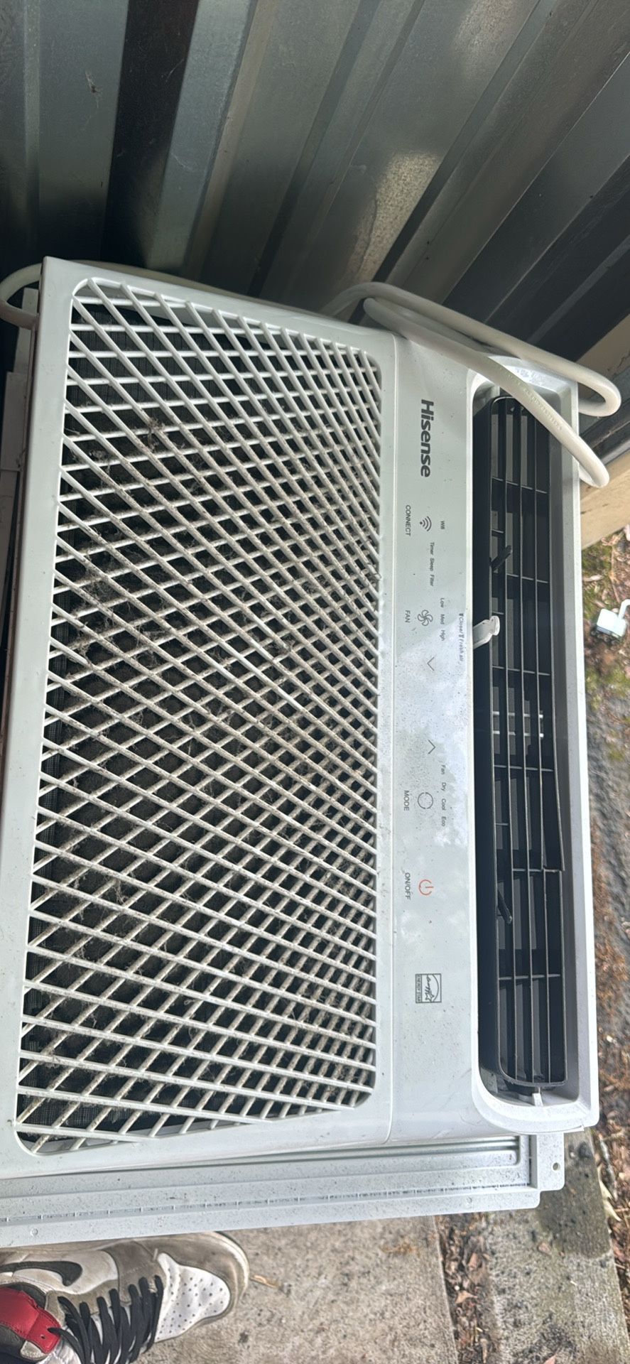 12,000 Btu Hisense Window Ac Basically New
