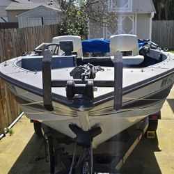 Crestliner Nordic 16ft  $4000 OBO 