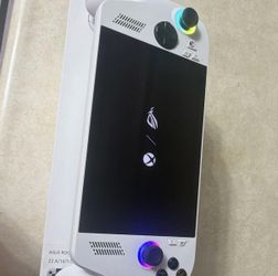 ASUS ROG Xbox Ally Handheld System for Microsoft Xbox 512GB White Wi-Fi