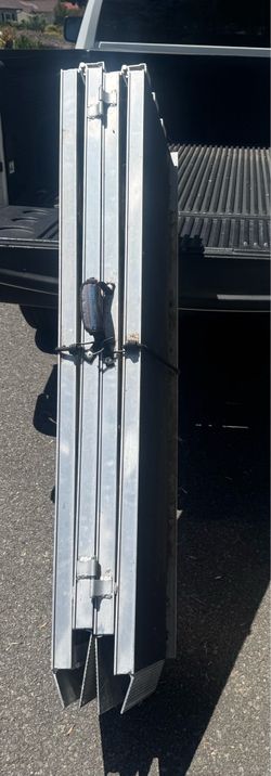 29.5”W x 10’L EZ Access Suitcase ramp
