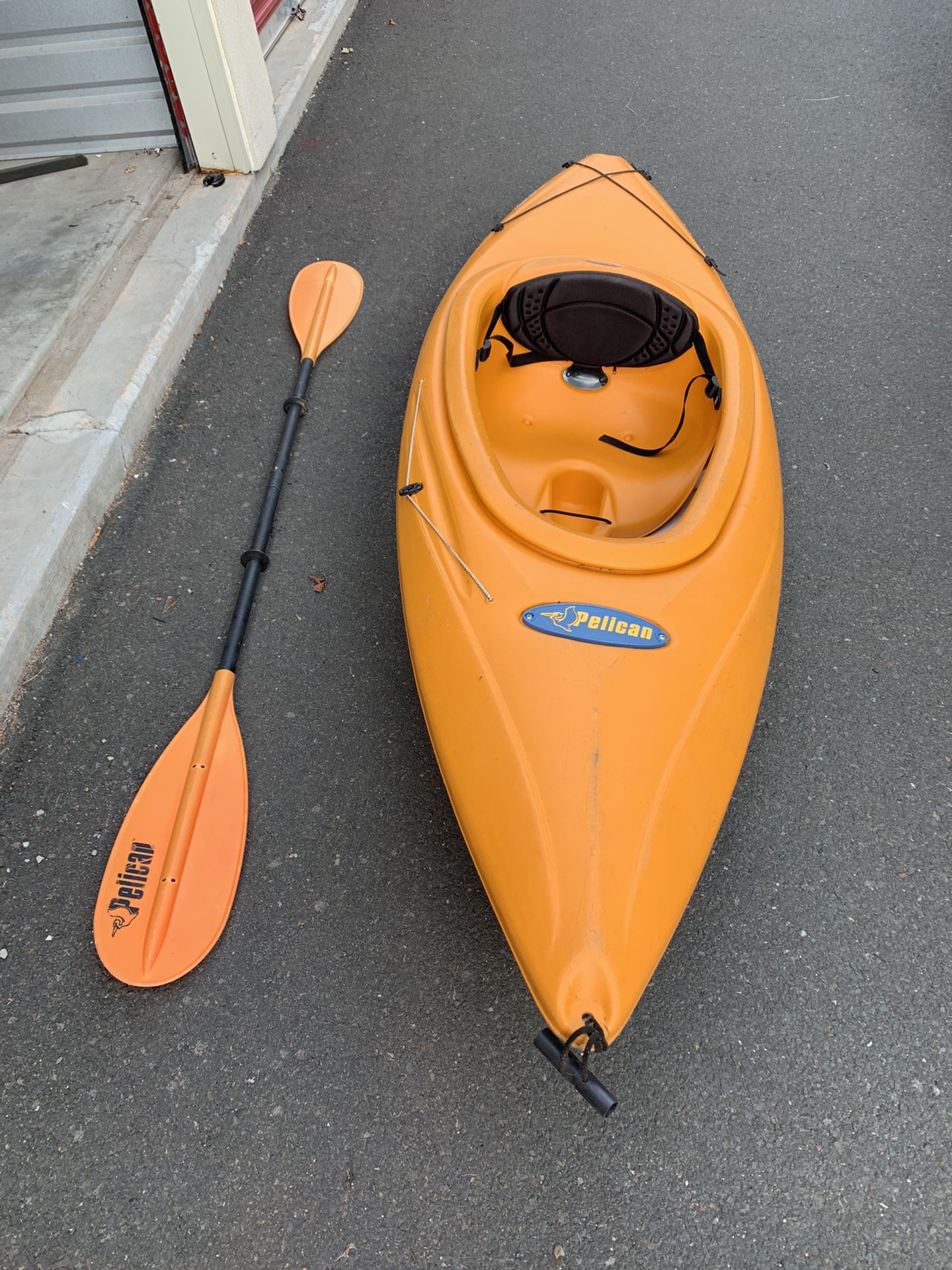 Pelican 8 feet kayak with paddle