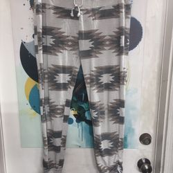 Closet clean-out! Comfy PJ Pants ✨