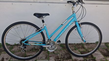 Specialized Crossroads Size Small $200 FIRM