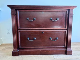 Wooden 2 Drawer Filing Cabinet