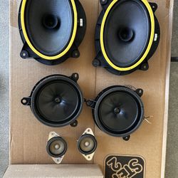 Toyota Tacoma OEM Speakers