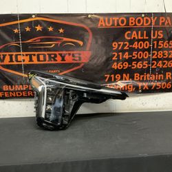 KIA CARNIVAL 2025-2026 RH HEADLIGHT OEM