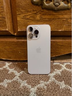 Unlocked iPhone 16 Pro Max 256GB – Natural Titanium
