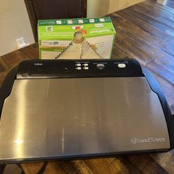 Vacuum sealer