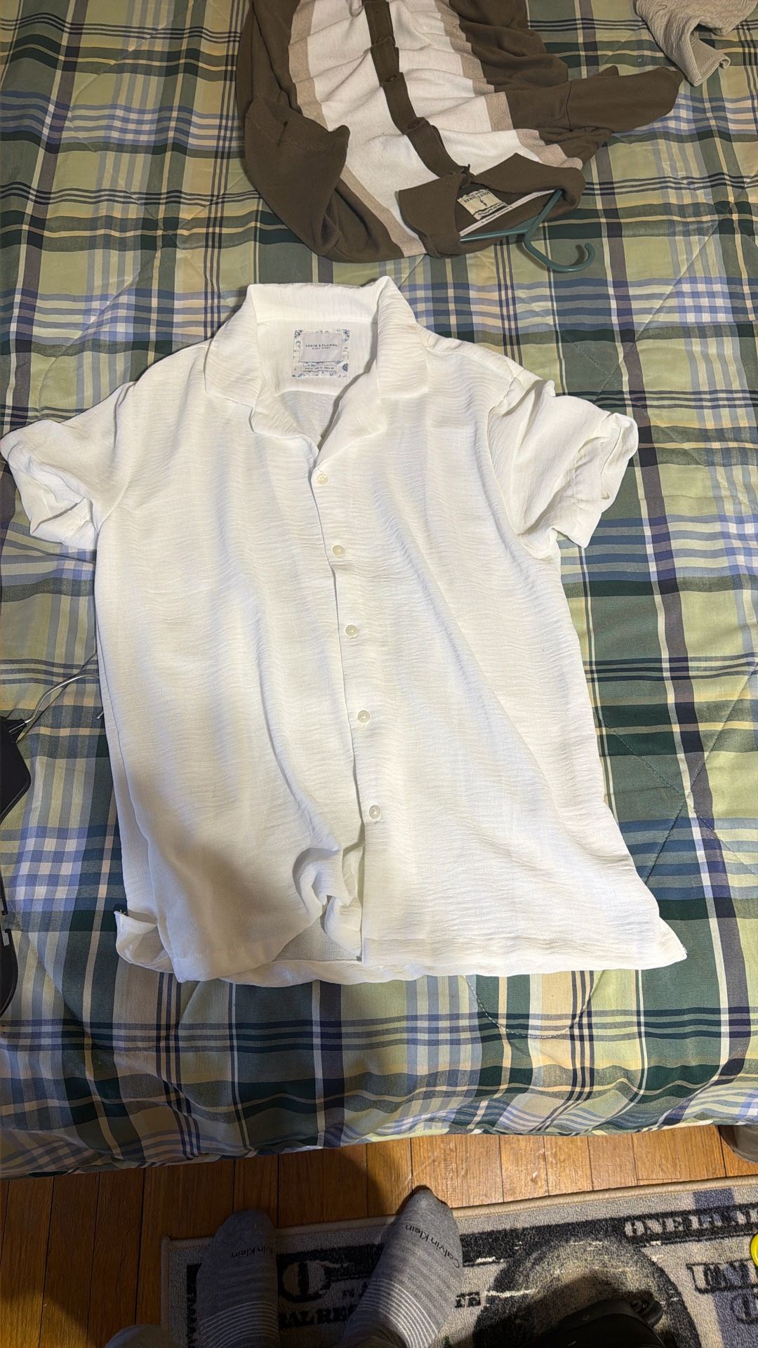 ☀️ New Denim & Flower by Ricky Singh White Camp Collar Shirt - Size M ☀️