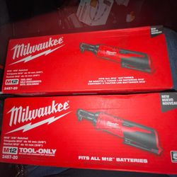 Milwaukee M12 3/8 Cordless Ratchet 