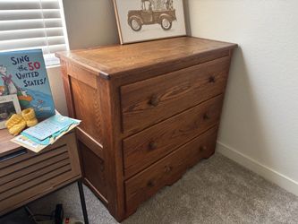 Solid Oak 3-Drawer Wooden Dresser