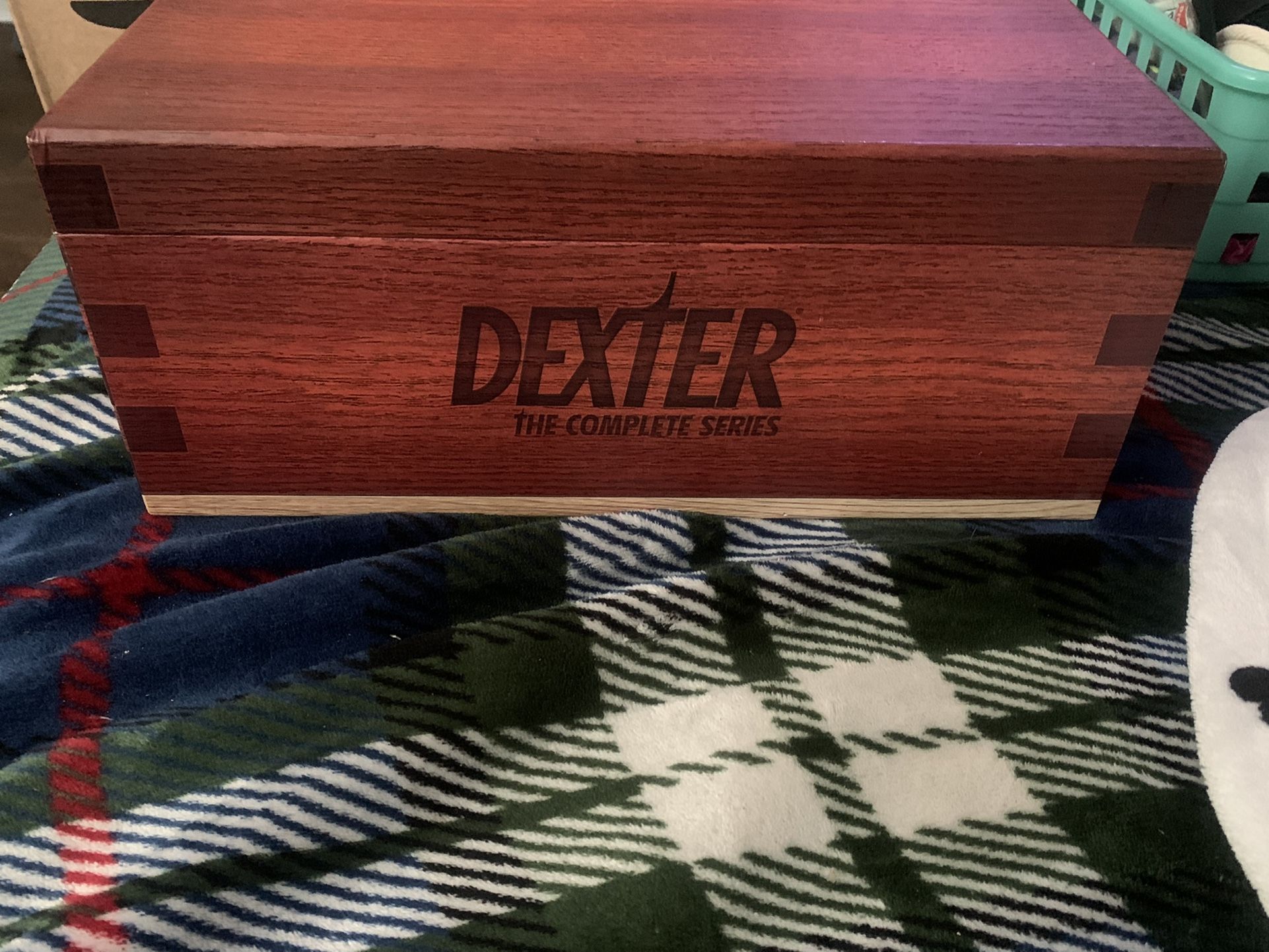 Dexters Complete Blood slide Box Set Season 1-8 (Collectors Edition)