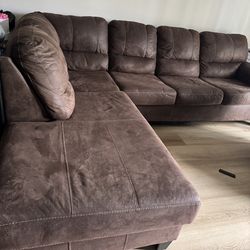L shaped sectional & recliner