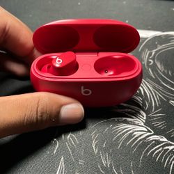 Beats Case With One Inside 