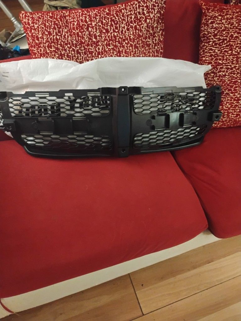 2012 Dodge Charger Aftermarket Inner Grill