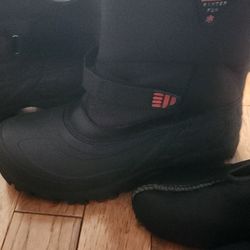 Snow Boots 