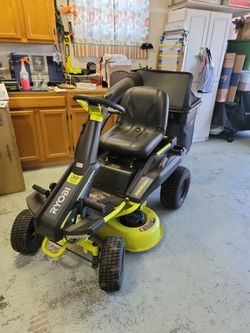 RYOBI Electric Riding Lawn Mower w/ Bags