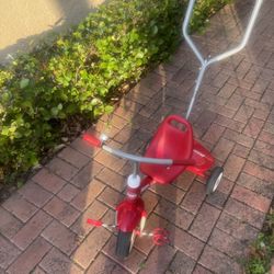 Steer and Stroll Tricycle- Radio Flyer