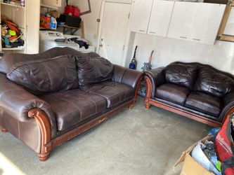 Used leather sofas