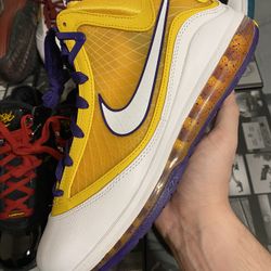 Nike Lebron 7 Media Day Lakers Size 9.5 Brand New