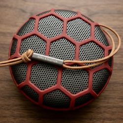 Bang & Olufsen Beosound A1 (2nd Gen)