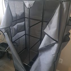 Portable Wardrobe